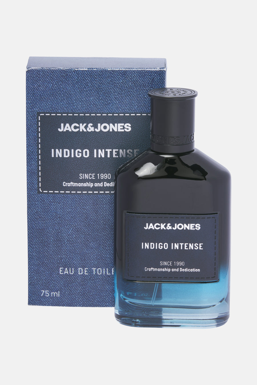 Blauwe parfum van ACCESSORIES BY JACK & JONES, met verpakking met denimtextuur en witte stiksels.