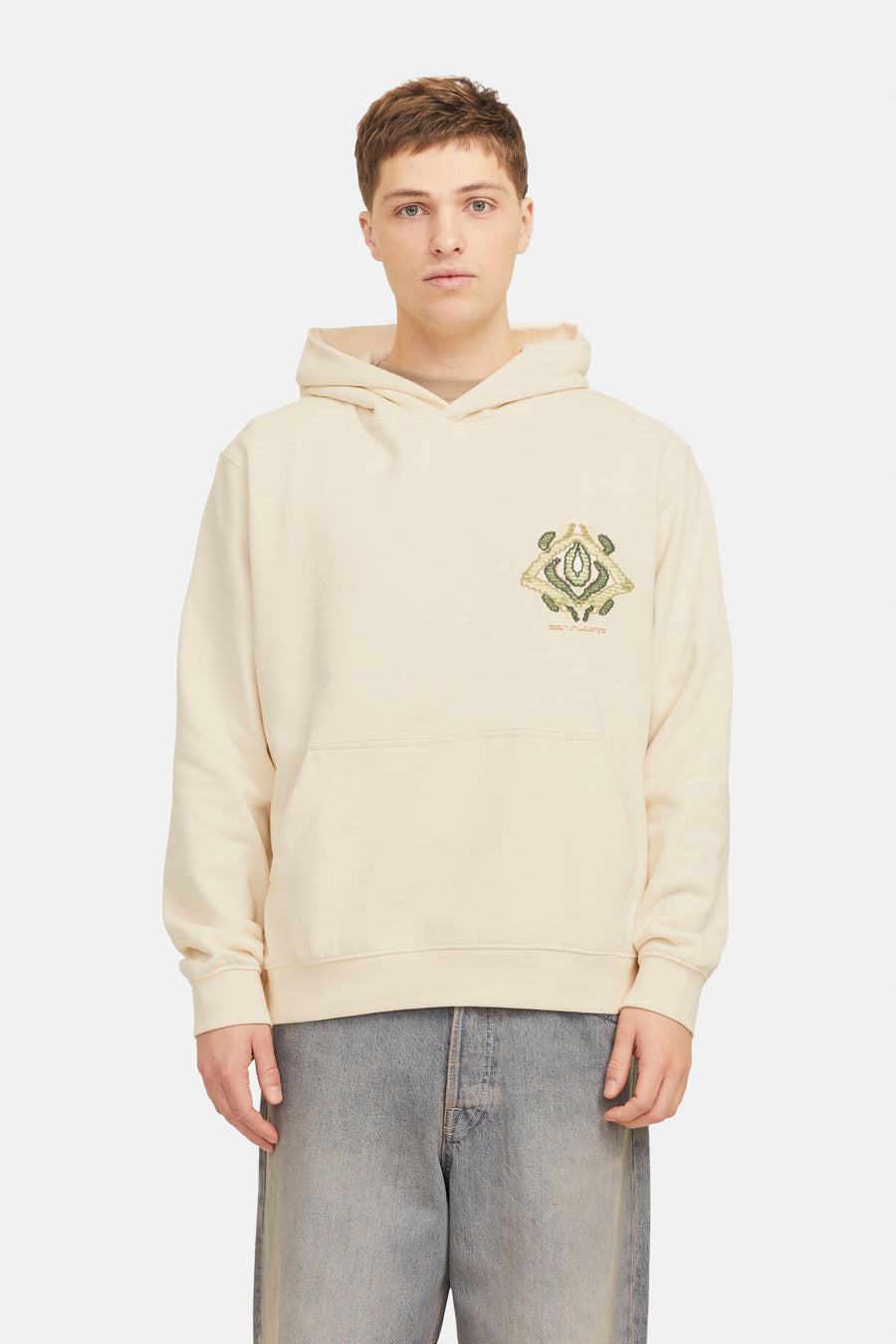 Ecru sweater met kap van ORIGINALS BY JACK & JONES, met een grafisch detail op de borst en een kangoeroezak.