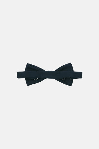 Blauw strikje van ACCESSORIES BY JACK & JONES, met verstelbare band en haaksluiting op een witte achtergrond.