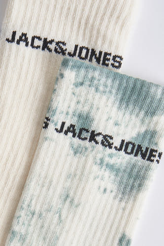 Meerkleurige sokken van ACCESSORIES BY JACK & JONES, met een batikpatroon en een ribgebreide textuur.
