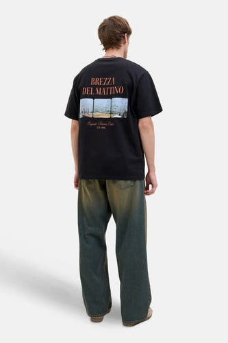 T-shirt noir à manches courtes d'ORIGINALS BY JACK & JONES, avec une photo et du texte sur le dos.