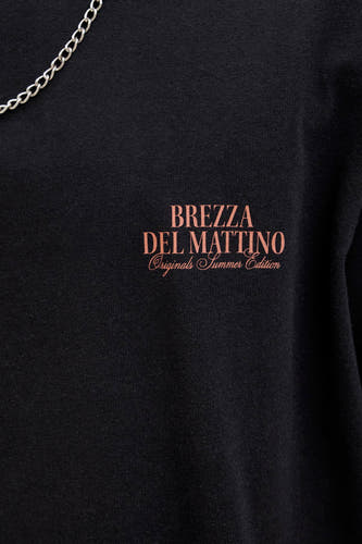 T-shirt noir à manches courtes d'ORIGINALS BY JACK & JONES, avec une chaîne argentée et une impression de texte cuivrée.
