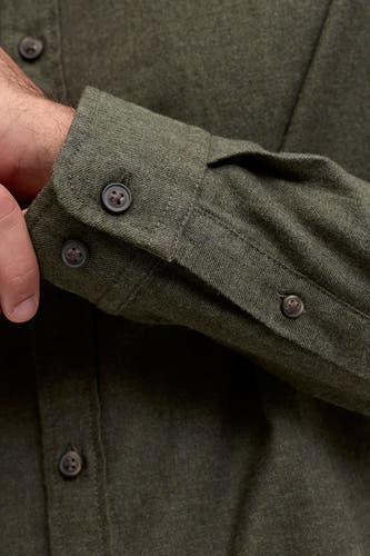 Groen hemd met lange mouwen van ORIGINALS BY JACK & JONES, met zichtbare knopen en mouw.