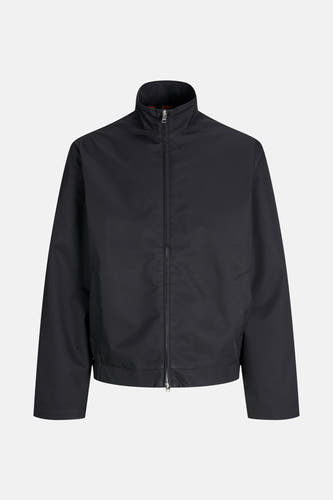 Manteau noir court JJREBEL avec fermeture éclair et col montant.