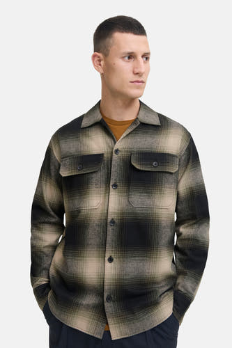 Chemise verte à manches longues d'ORIGINALS BY JACK & JONES, avec un motif rayé et des poches poitrine.