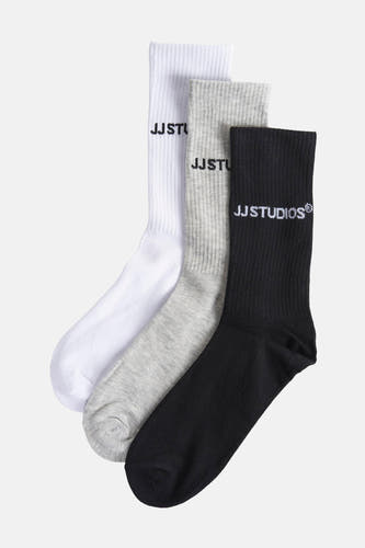 Meerkleurige sokken (multipack) van ACCESSORIES BY JACK & JONES, met logo-opdruk in wit, grijs en zwart.