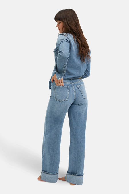 TOKYO - mid blue denim