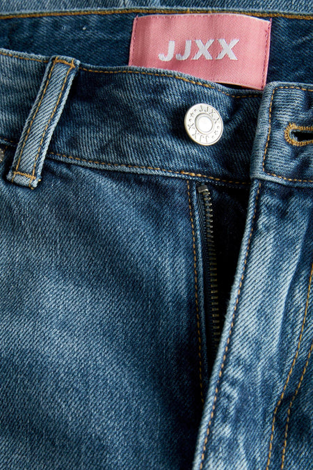TOKYO - mid blue denim