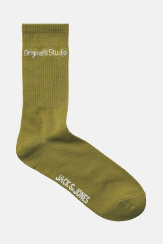 Groene sokken van ACCESSORIES BY JACK & JONES, met "Originals Studio" en "Jack & Jones" logo in wit.