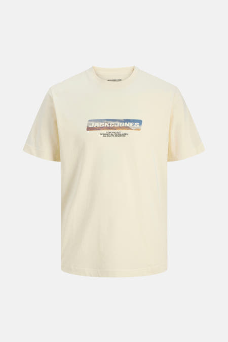 Geel T-shirt met korte mouwen van CORE by JACK & JONES, met grafische print op de borst.

