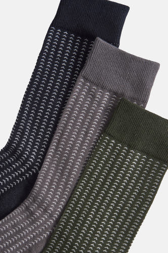 Multikleurige sokken van ACCESSORIES BY JACK & JONES, met een subtiel zigzagpatroon in verschillende tinten.
