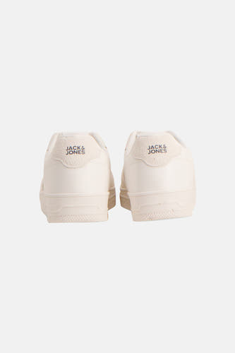 Baskets blanches d'ACCESSORIES BY JACK & JONES, talon avec accents en daim et logo.