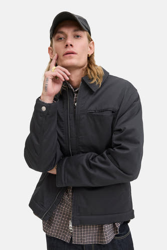 Zwarte korte jas van ORIGINALS BY JACK & JONES, met een rits en een klein zakje.
