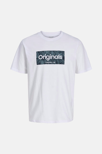 Wit T-shirt met korte mouwen van ORIGINALS by JACK & JONES, met rechthoekige print met bladeren en de tekst 'Originals'.