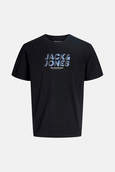 Zwart T-shirt met korte mouwen van CORE by JACK & JONES, met blauwe 'Jack & Jones' print en coördinaten.