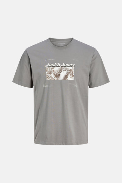 T-shirt gris à manches courtes de CORE par JACK & JONES, avec une impression graphique sur la poitrine.