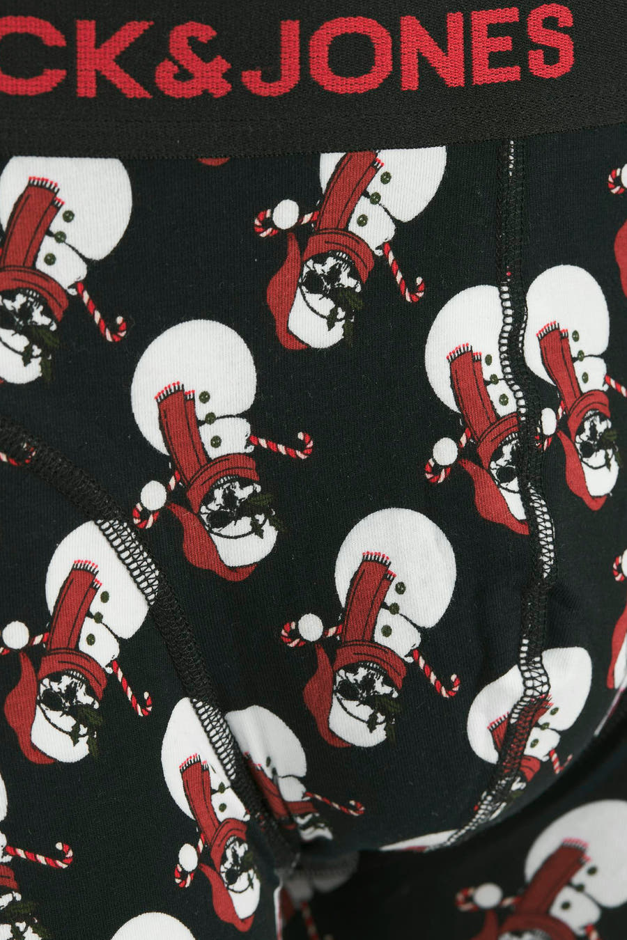 Sous-vêtements noirs d'ACCESSORIES BY JACK & JONES, avec motif de bonhommes de neige de Noël.
