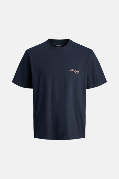 T-shirt bleu à manches courtes d'ORIGINALS BY JACK & JONES, détail de la ligne de col avec étiquette.