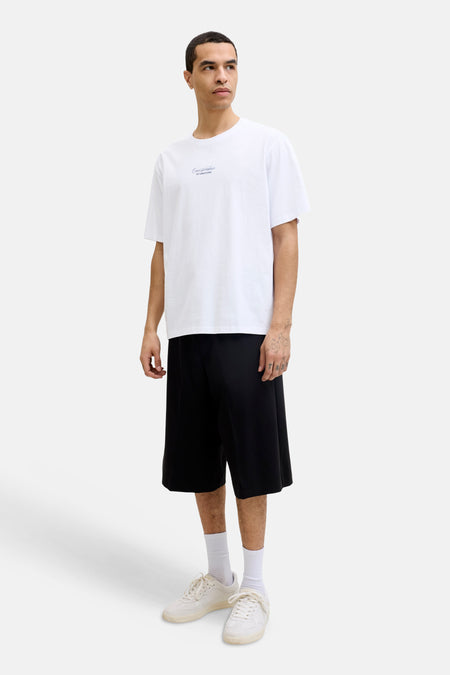 Wit T-shirt van ORIGINALS BY JACK & JONES met korte mouwen, ronde hals en donkere tekstprint op de borst.