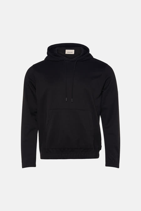 Zwarte sweater met kap van CORE BY JACK & JONES, met lange mouwen en trekkoorddetails.