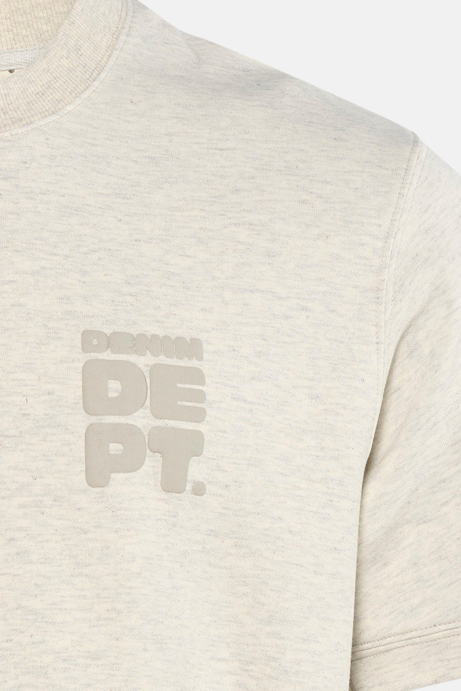 Sweat-shirt gris de CORE BY JACK & JONES, avec texte à carreaux "Denim Dept" sur la poitrine.