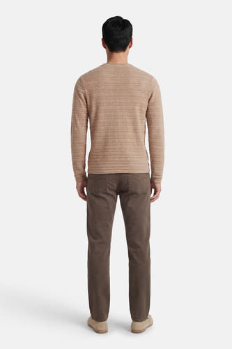 Beige trui met ronde hals van PREMIUM by JACK & JONES, met een fijne textuur en lange mouwen, achterkant.