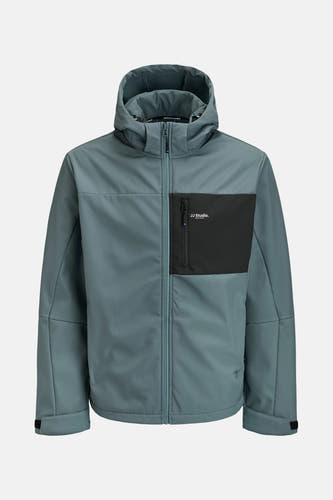 Groene korte jas van CORE BY JACK & JONES, met capuchon en zwarte zak op de borst.
