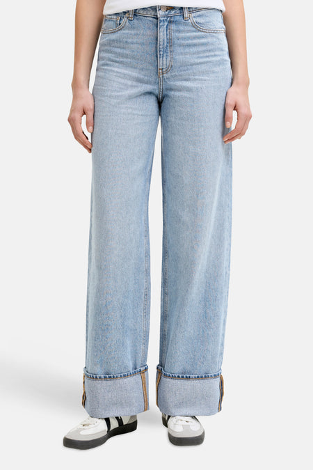 TOKYO - light blue denim