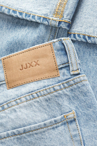 TOKYO - light blue denim