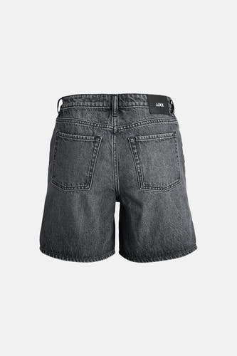 Donkergrijze denim short van JJXX met twee achterzakken en logo patch, achterkant.