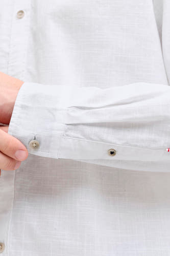 Wit overhemd met lange mouwen van PREMIUM by JACK & JONES, met knopen en manchet.