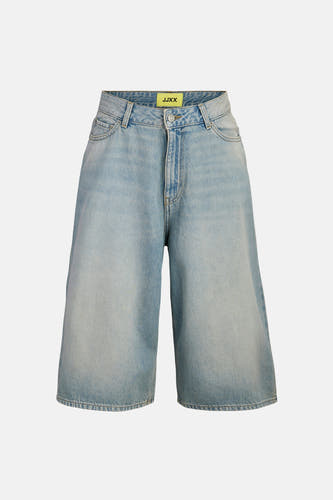 Short - light blue denim