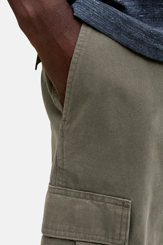 Short en twill JACK & JONES JEANS INTELLIGENCE, avec une poche cargo et une poche pour les mains.