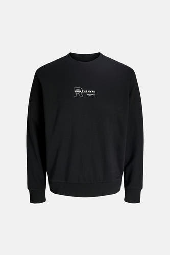 Zwarte sweater met ronde hals van JJREBEL, met witte tekstprint op de borst.