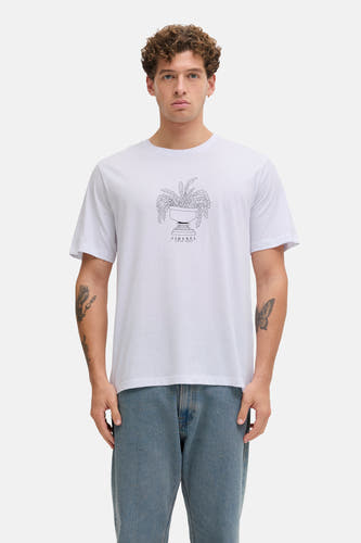 T-shirt blanc à manches courtes de JJREBEL, avec une illustration de plante en pot sur la poitrine.