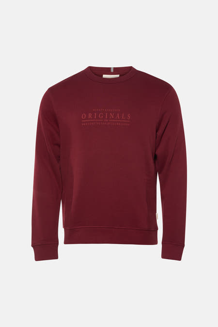 Rode sweater van ORIGINALS BY JACK & JONES, met lange mouwen en een ronde hals met decoratieve tekstprint op de borst.
