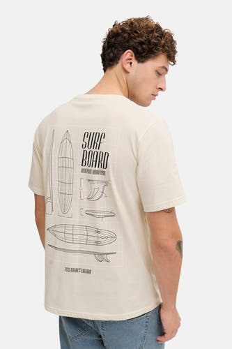 T-shirt écru de JJREBEL, avec un motif imprimé de planche de surf au dos.