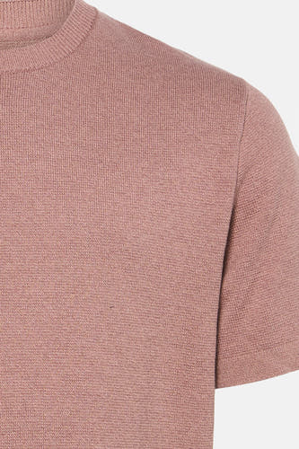 Roze ronde hals trui van PREMIUM by JACK & JONES, fijn gebreid, close-up van schouder en kraag