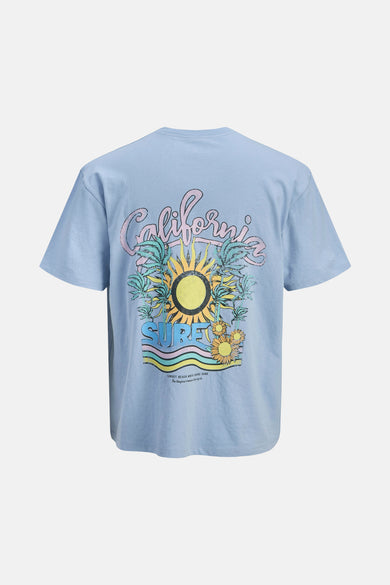 Blauw T-shirt met korte mouwen van ORIGINALS BY JACK & JONES, met een Californische surfprint op de achterkant.
