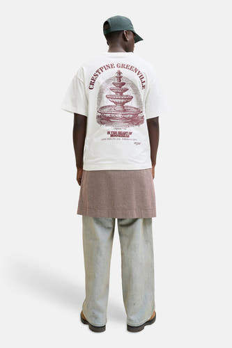 Wit T-shirt van ORIGINALS BY JACK & JONES, met een vintage geïnspireerde print van een fontein op de rug.