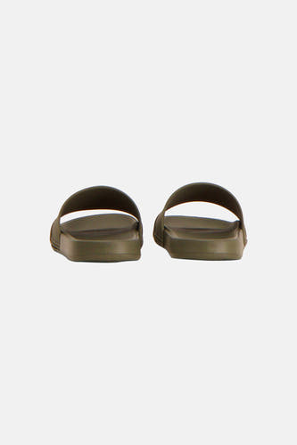 Kaki slippers van ACCESSORIES BY JACK & JONES, minimalistisch ontwerp met brede band en textuurrijke zool, front view