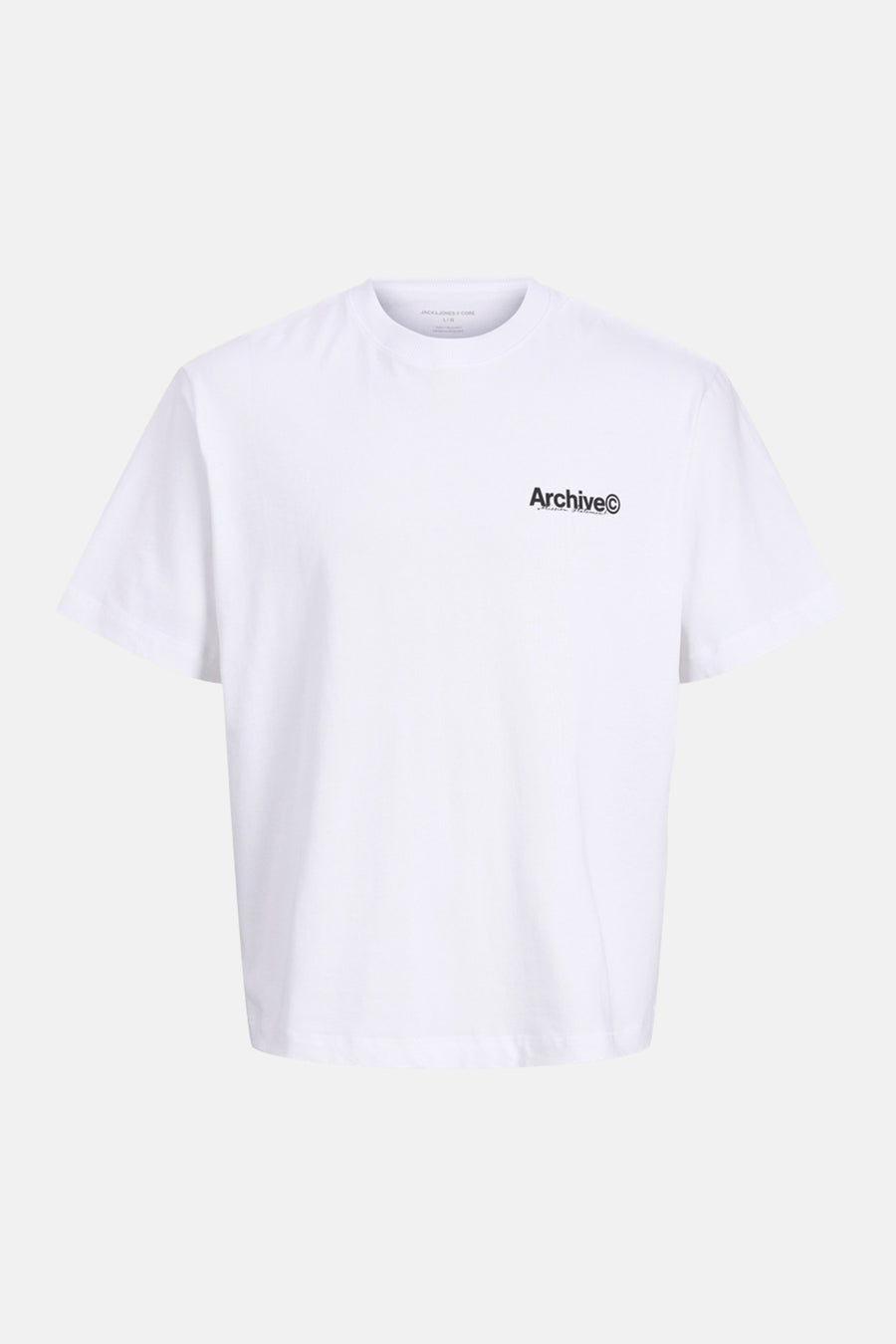 Wit T-shirt met korte mouwen van CORE BY JACK & JONES, met een klein "Archive" logo op de borst.