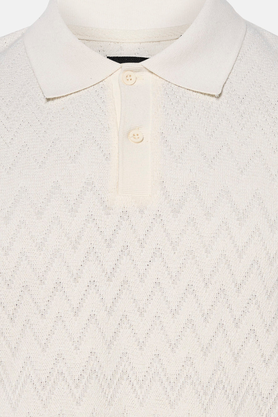 Polo écru de PREMIUM by JACK & JONES, avec un motif zigzag finement tricoté.