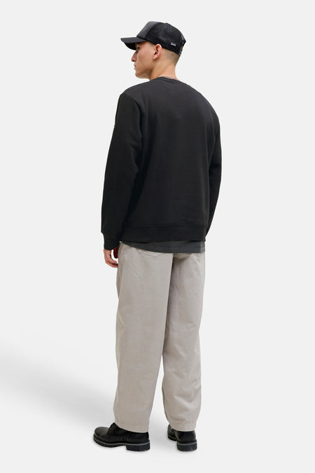 Pull noir de CORE BY JACK & JONES, à manches longues et col rond.