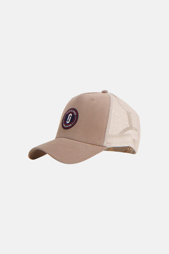 Beige pet van ACCESSORIES BY JACK & JONES, met mesh panelen en een ronde patch aan de voorkant.
