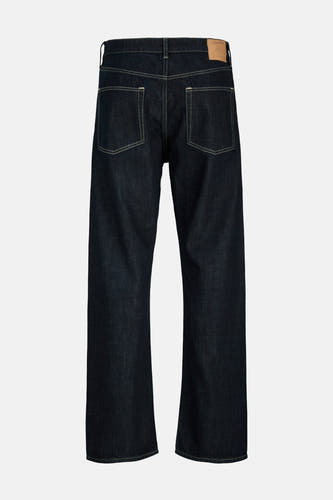 Jeans straight van donkerblauw denim van JACK & JONES JEANS INTELLIGENCE, met achterzakken en bruin merklabel, achteraanzicht.

