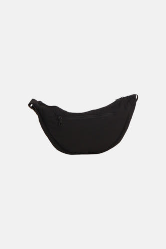 Gebogen zwarte schoudertas van ACCESSORIES BY JACK & JONES met achterzak met ritssluiting.