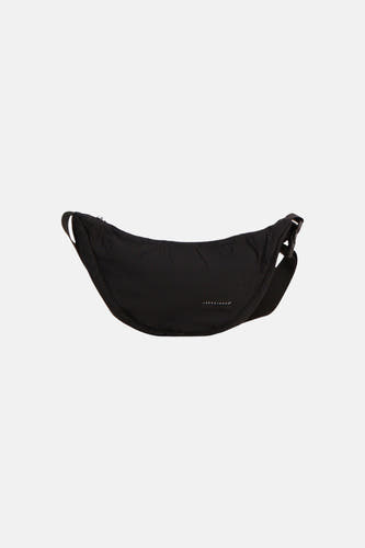 Zwarte schoudertas van JACK & JONES met ritssluiting, verstelbare riem en logopatch.