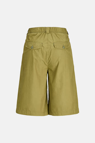 Groene korte broek van JJXX, achterzijde met elastische taille en twee knoopzakken, lichte stof, casual look