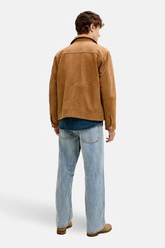 Jeans coupe droite en denim bleu clair de JACK & JONES JEANS INTELLIGENCE, avec jambes larges et poches arrière.